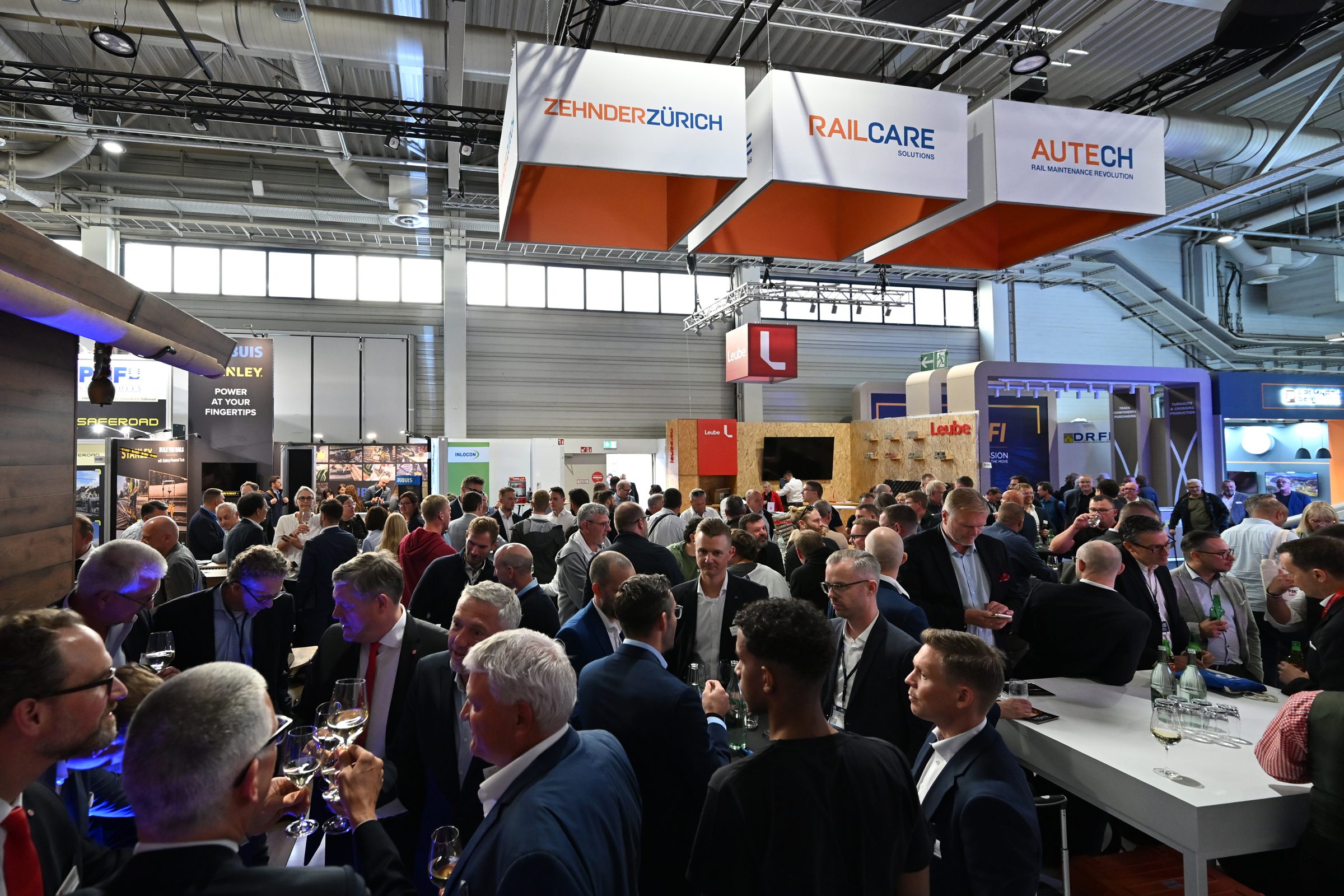 InnoTrans 2026 – Gäste am Messestand